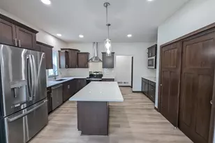 213 Lillehammer Ln, Mount Horeb, WI 53572 - Photo 16