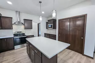 213 Lillehammer Ln, Mount Horeb, WI 53572 - Photo 26