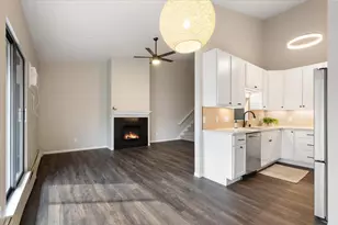 6251 Charing Cross Ln, Middleton, WI 53562 - Photo 8