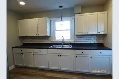 1947 S Church Street, Beloit, WI 53511 - Photo 4