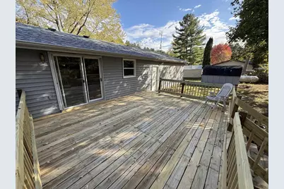 N2089 Shadow Road, Waupaca, WI 54981 - Photo 10