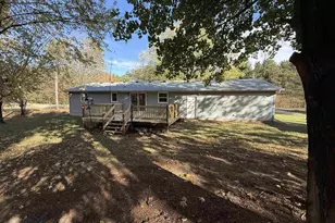 N2089 Shadow Rd, Waupaca, WI 54981 - Photo 8