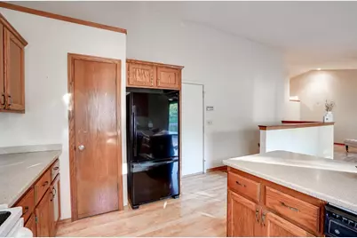 7265 W Valley Ridge Drive, Madison, WI 53719 - Photo 20