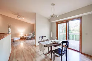 7265 W Valley Ridge Dr, Madison, WI 53719 - Photo 14