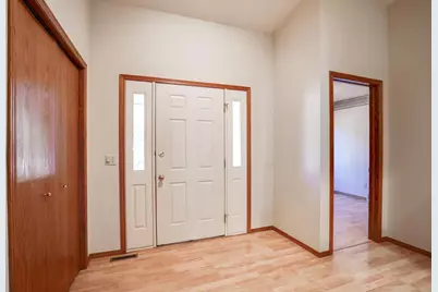 7265 W Valley Ridge Drive, Madison, WI 53719 - Photo 4