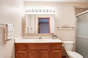 7265 W Valley Ridge Dr, Madison, WI 53719 - Photo 32