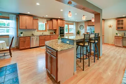 1618 Angel Crest Way, Madison, WI 53716 - Photo 12