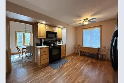 2116 W Crystal Springs Road, Janesville, WI 53545 - Photo 10