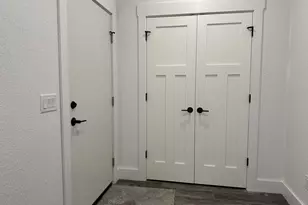 1220 Prairie Ave, Janesville, WI 53545 - Photo 14