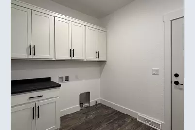 1220 Prairie Avenue, Janesville, WI 53545 - Photo 24