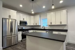 1222 Prairie Ave, Janesville, WI 53545 - Photo 16