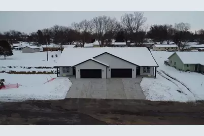 1222 Prairie Avenue, Janesville, WI 53545 - Photo 28