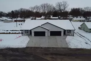 1222 Prairie Ave, Janesville, WI 53545 - Photo 28