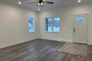 1222 Prairie Ave, Janesville, WI 53545 - Photo 8