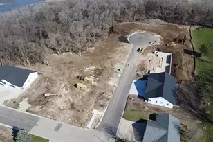 1222 Prairie Ave, Janesville, WI 53545 - Photo 2