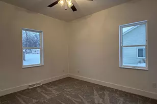 1222 Prairie Ave, Janesville, WI 53545 - Photo 22