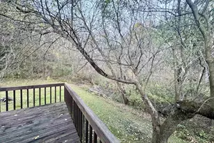 23561 Sandmire Hill Dr, Richland Center, WI 53581 - Photo 6