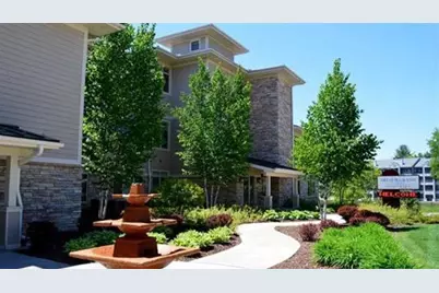 650 E Hiawatha Drive #302, Wisconsin Dells, WI 53965 - Photo 6