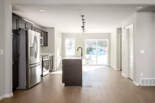 1759 Waverly Wy, Sun Prairie, WI 53590 - Photo 4