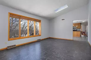 1506 Winchester Pl, Janesville, WI 53548 - Photo 12