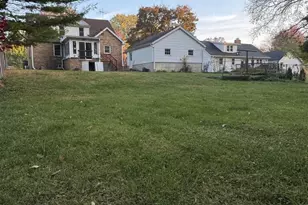 227 Windsor St, Sun Prairie, WI 53590 - Photo 8