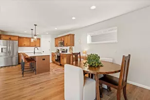 700 Indigo Ln, Waunakee, WI 53597 - Photo 16