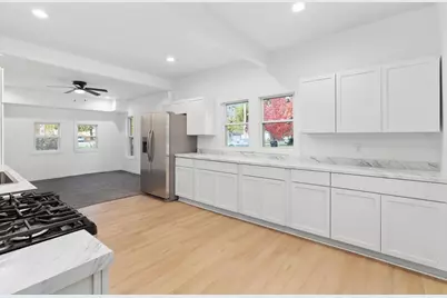 1424 St Lawrence Avenue, Beloit, WI 53511 - Photo 14