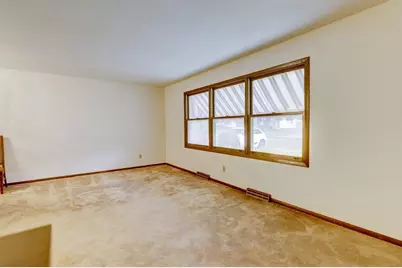 3109 Ashford Lane, Madison, WI 53713 - Photo 6