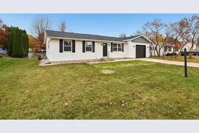 543 Sycamore Street, Sauk City, WI 53583 - Photo 2