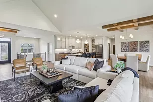 809 Nancy Ct, Waunakee, WI 53597 - Photo 8