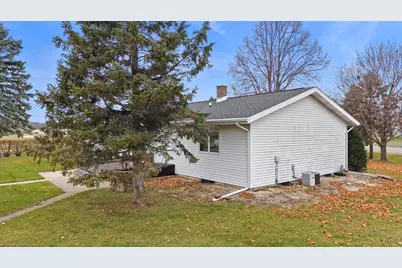 1015 E High Street, Milton, WI 53563 - Photo 8