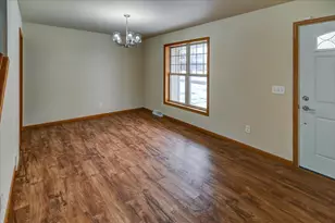 4396 Low Countries Rd, DeForest, WI 53532 - Photo 8