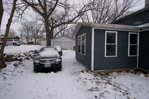 715 17th Ave, Monroe, WI 53566 - Photo 6