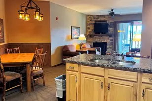 350 E Hiawatha Dr, Wisconsin Dells, WI 53965 - Photo 14