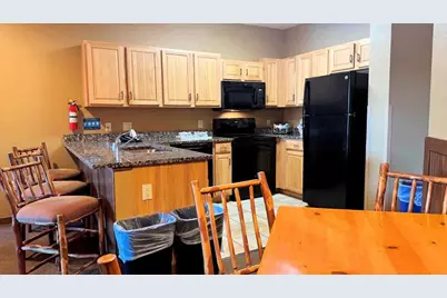 350 E Hiawatha Drive #212, Wisconsin Dells, WI 53965 - Photo 10