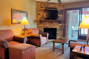 350 E Hiawatha Dr, Wisconsin Dells, WI 53965 - Photo 6