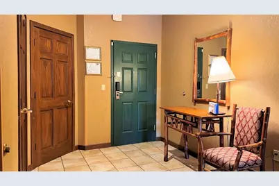 350 E Hiawatha Drive #212, Wisconsin Dells, WI 53965 - Photo 4