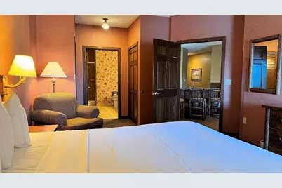 350 E Hiawatha Drive #212, Wisconsin Dells, WI 53965 - Photo 18