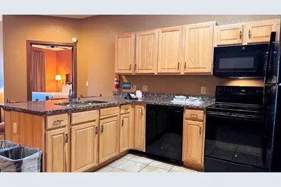 350 E Hiawatha Drive #212, Wisconsin Dells, WI 53965 - Photo 8