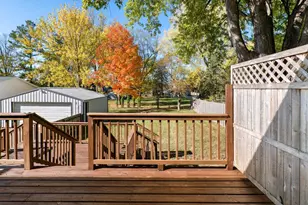 471 Walker Ave, Green Lake, WI 54941 - Photo 6