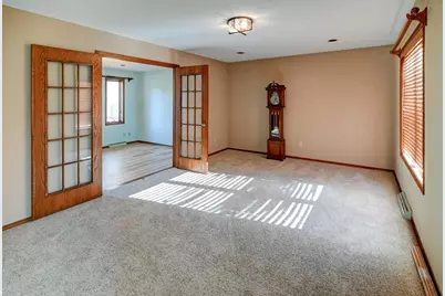 726 Basswood Avenue, Verona, WI 53593 - Photo 8