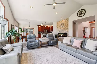 305 Venus Way, Madison, WI 53718 - Photo 16