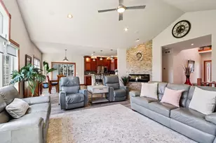 305 Venus Way, Madison, WI 53718 - Photo 16