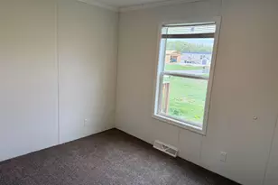 38005 Hwy 18, Prairie Du Chien, WI 53821 - Photo 22