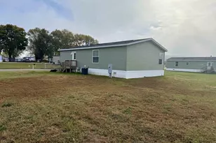 38005 Hwy 18, Prairie Du Chien, WI 53821 - Photo 4