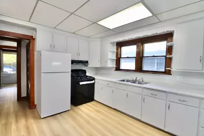 1227 Bluff Street, Beloit, WI 53511 - Photo 12