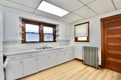 1227 Bluff Street, Beloit, WI 53511 - Photo 6