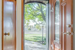 512 22nd Ave, Monroe, WI 53566 - Photo 4