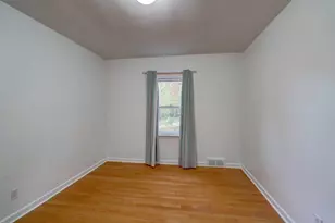 4345 Hillcrest Dr, Madison, WI 53705 - Photo 14