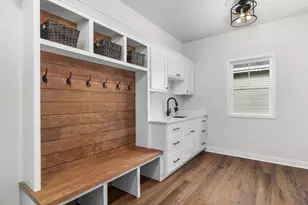 4090 Hanover Dr, DeForest, WI 53532 - Photo 6